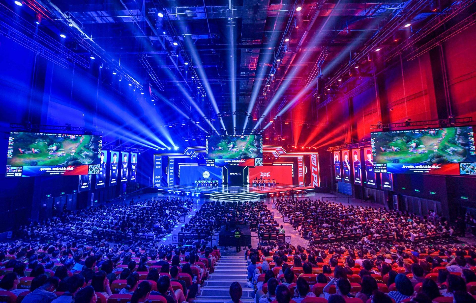 的密集赛程 的密集赛程