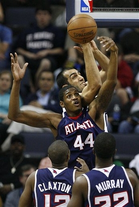 协会将定期 协会将定期