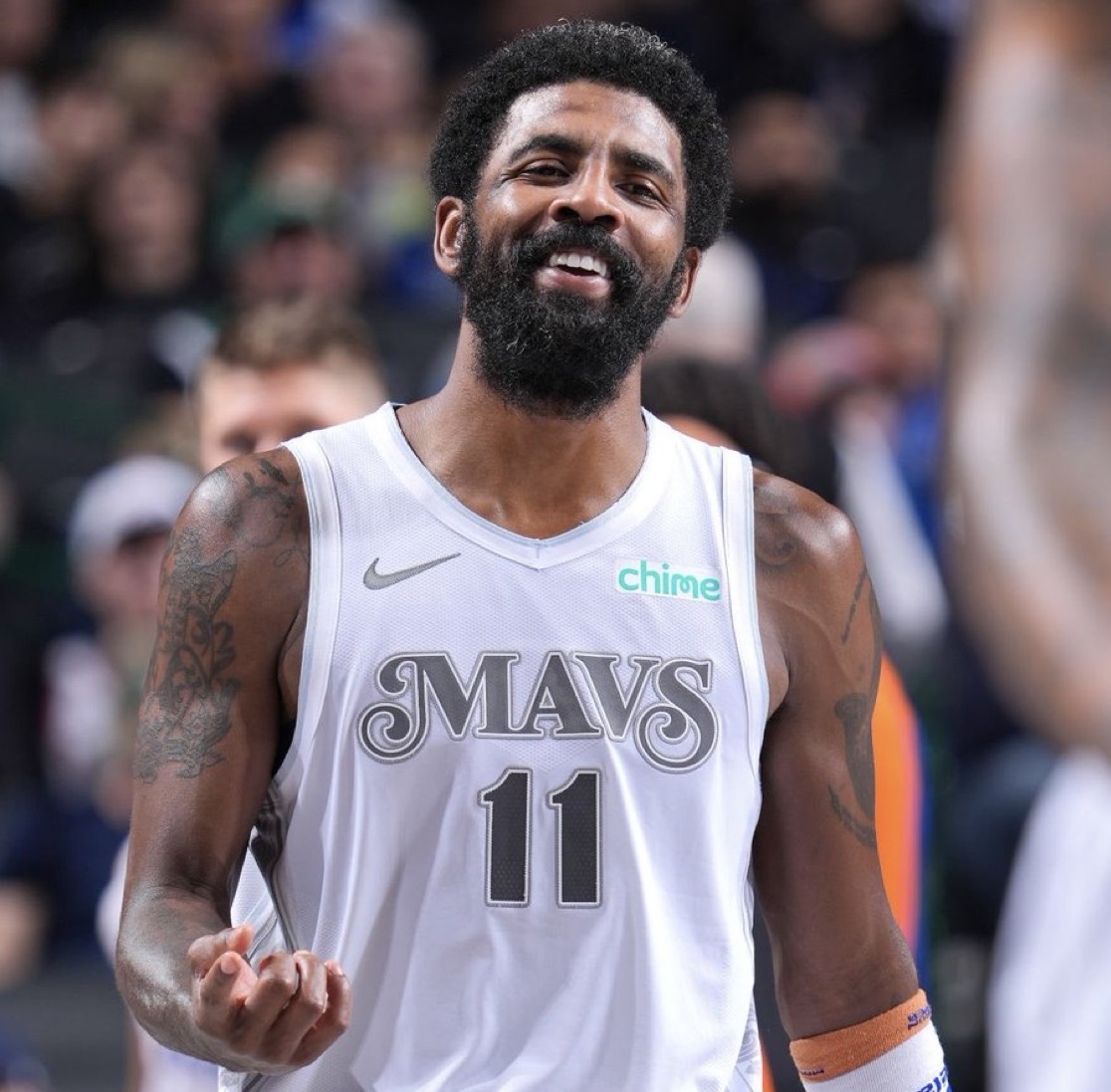 有约8张有 有约8张有